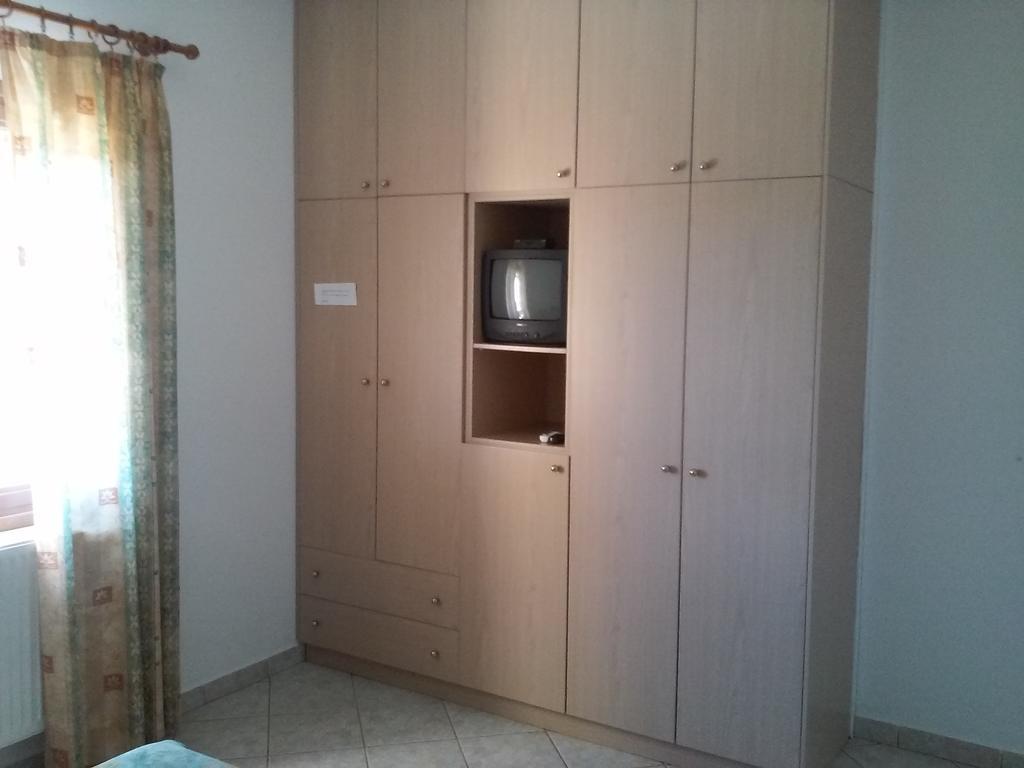Ferienwohnung Cerigo House Kondoliánika Exterior foto